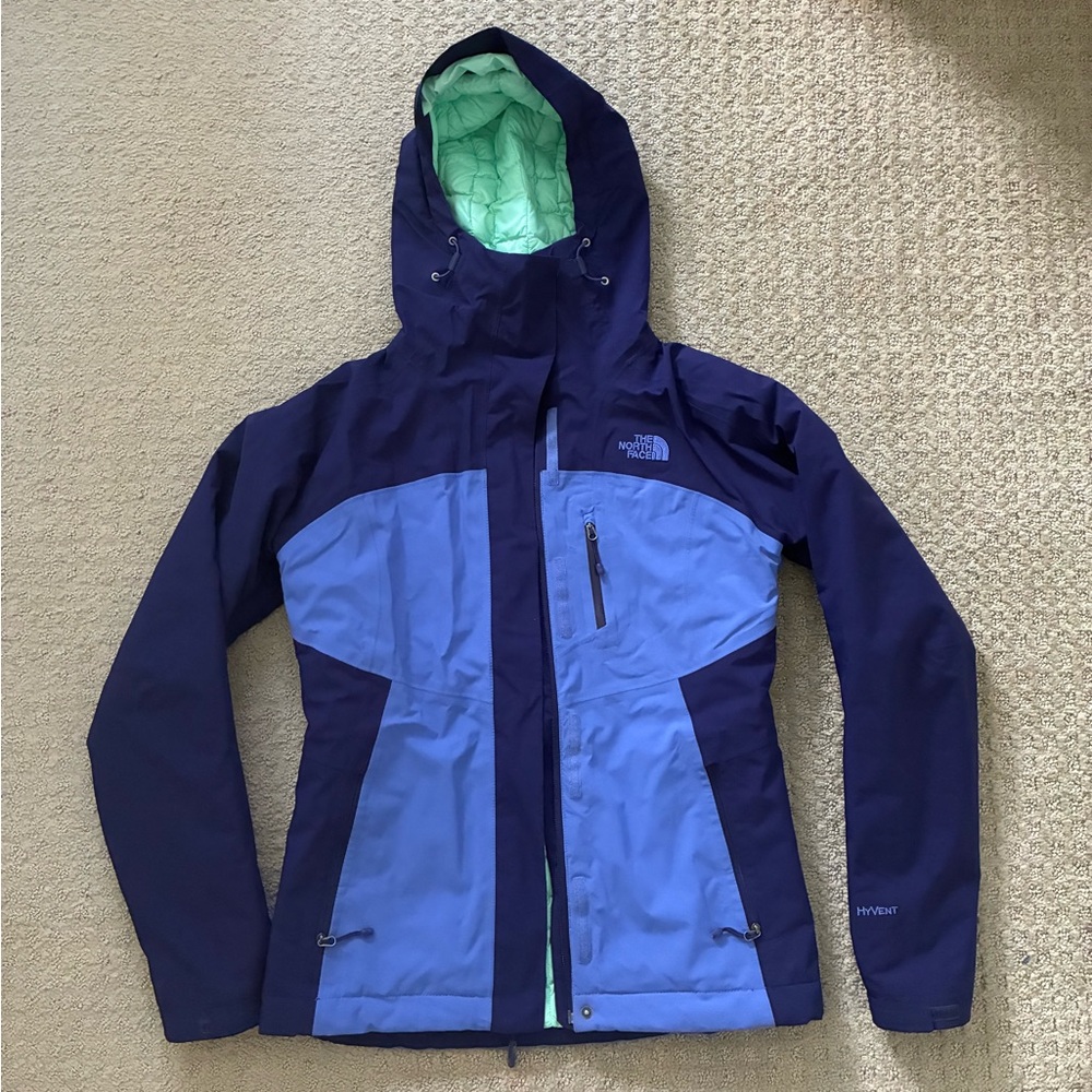 The North Face Women's Hyvent Jacket Thermoball Quilted XS